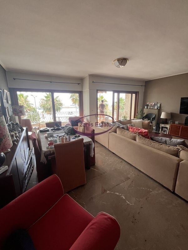 (For Sale) Residential Apartment || Piraias/Piraeus - 151 Sq.m, 3 Bedrooms, 500.000€ 