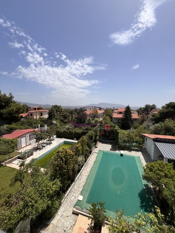 (For Sale) Residential Maisonette || East Attica/Thrakomakedones - 220 Sq.m, 3 Bedrooms, 700.000€ 