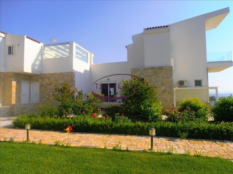 (For Sale) Residential Villa || Evoia/Eretria - 400 Sq.m, 3.000.000€ 